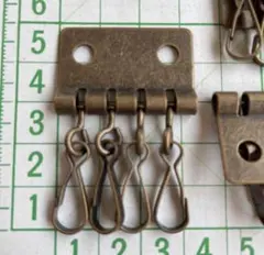 Item thumbnail for item 31e321e7-f03c-45ac-a049-fe29ddf1e319