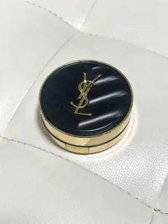 YSL ル・クッション エンヴォリュート 20
