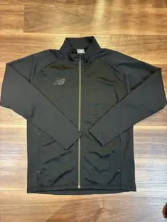 New Balance ジャージ ブラック Mサイズのサムネイル