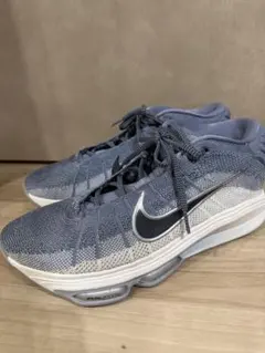 NIKE ナイキ　G.T. HUSTLE 3 EP 28.5 cm バッシュのサムネイル