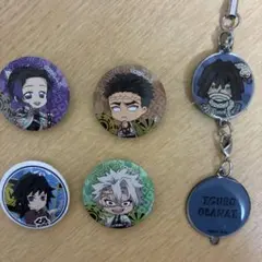 鬼滅の刃 缶バッジ 5個セット ストラップ付き