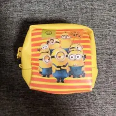 ミニオン　ポーチ