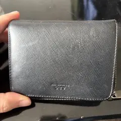 A.P.C. 二つ折り財布 ブラックのサムネイル