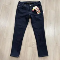 Item thumbnail for item 6d7edd77-3327-4d12-b6f9-d7f1ce7932f8