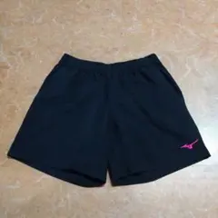 【送料込み】ミズノ 黒 ショートパンツ ポリエステル　Lサイズ