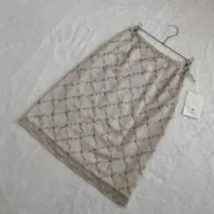 新品✨peytonplace ペイトンプレイス 刺繍スカート 9号 ベージュ