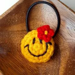 お花付きにこちゃん ヘアゴム 赤