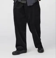 新品未使用 UNIQLO Uユニクロ コーデュロイユーティリティパンツ ブラック