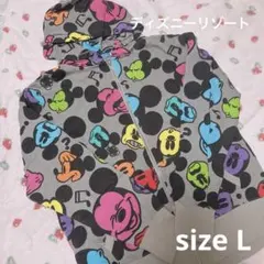 ディズニーリゾート　ミッキー　総柄　パーカー