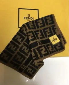 新品フェンディ/FENDI シルクタオルハンカチ ブラック×ブラウン ズッカ総柄