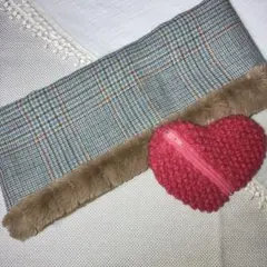 ネックウォーマー　ホッカイロケース