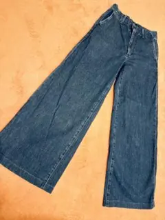 UNIQLO ワイドトラウザージーンズ