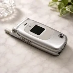 F505i GPS シルバー 携帯電話 本体 - メルカリ