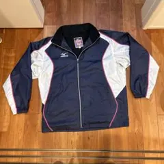 Item thumbnail for item ed18aa68-8830-4bdf-8f65-fa0c796c3f7b