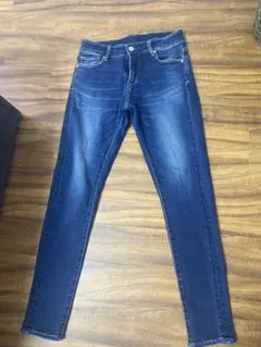 美品　AZUL BY MOUSSY スキニージーンズ