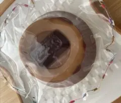 恩津捏捏スタジオスクイーズ　チョコプリン　水感