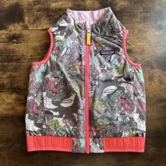 patagonia パタゴニア　花柄ノースリーブアウター ベスト3T