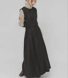 最終価格 KBF ベスト&プリーツスカート　セットアップ