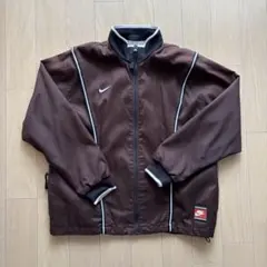 NIKE ブラウン ナイロンジャケット