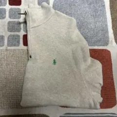 ベージュ ニット