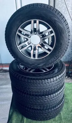 RAV4等に ハイブロック レグルス ○17インチ スタッドレスタイヤセット
