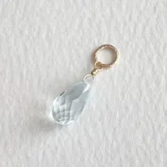 トパーズ　天然石　ネックレスチャーム　雫　爽やか　春夏　11月誕生石14kgf