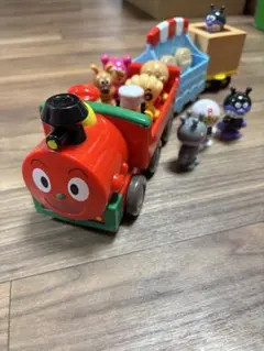 アンパンマン SLマンと８人のなかまたち