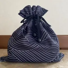 レディースバッグ　和装バッグ　着物小物入れ　お弁当袋　巾着　昭和レトロ♪