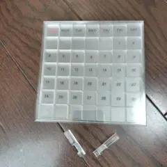 無印良品 万年使える アクリル カレンダー