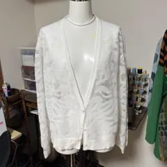 コムサ透かし編みホワイトカーディガンのサムネイル