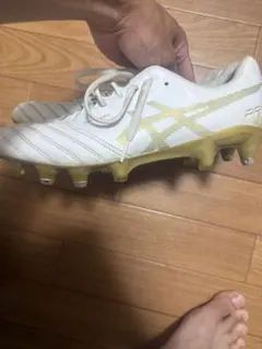 カマキリ様⭐︎ アシックスサッカースパイク - メルカリ