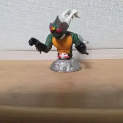 エンゼル　「磁石あそび」シリーズの仮面ライダーソフビ　たぶんカマキリ男 Amazon.co.jp: 仮面ライダー響鬼 カプセルソフビコレクション 全5種