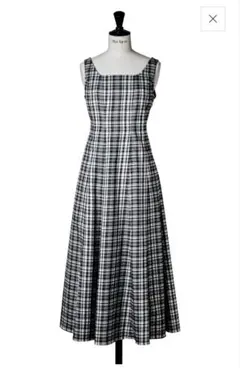 2026年最新】paddington long dress herliptoの人気アイテム - メルカリ