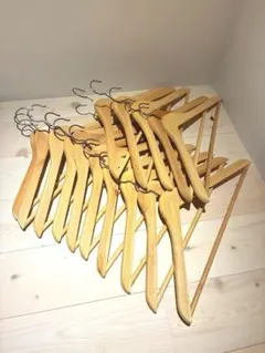 IKEA 木製衣類ハンガー 15本セット