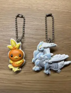 ポケモン ホワイトキュレム ＆アチャモ　ラバーキーホルダー　⭐️おまけ付き⭐️