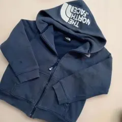 THE NORTHFACE130グレーパーカー ビッグロゴノースフェイス裏起毛