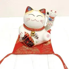千万両 招き猫 貯金箱 インテリア 置物 オブジェ 金運アップ 座布団付き
