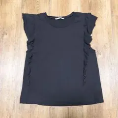 ZARA■フリル付き ノースリーブ トップス