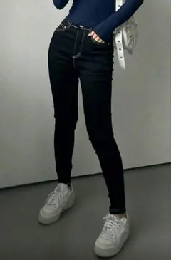 スキニーデニム ブラック パンツ スキニー DAZY デニムパンツ 黒