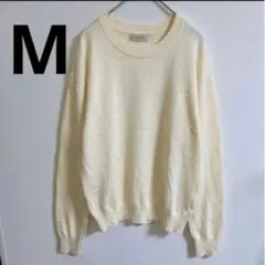 elgna クリーム色 長袖ニットセーター　　シンプル　Mサイズ