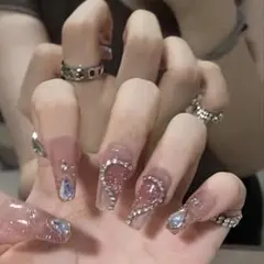 ネイルチップ　ピンクベージュ　ハート　ラメ　キラキラ　シンプル　可愛い　ロング