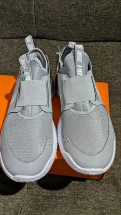 新品　未使用　Nike Flex Runner 3 GS