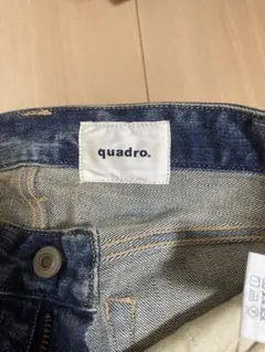 quadro デニム