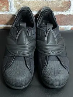 スリッポンスニーカー 23.5