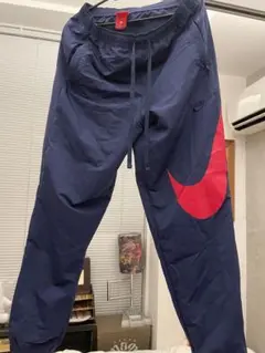ナイキ　ナイロンパンツ