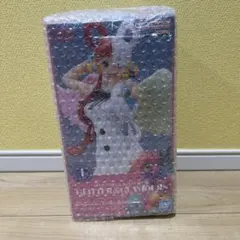 ワンピース GLITTER&GLAMOURS -UTA- フィギュア ウタ