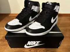 Nike Air Jordan 1 Retro “Black/Whites”