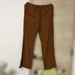 ZARA プリーツパンツ ブラウン Mサイズのサムネイル