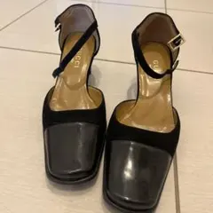 GUCCI アンクルストラップ　ヒール　黒　23.5cmのサムネイル