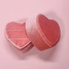 リングケース　ハート　ベロア　ベルベット　ピンク